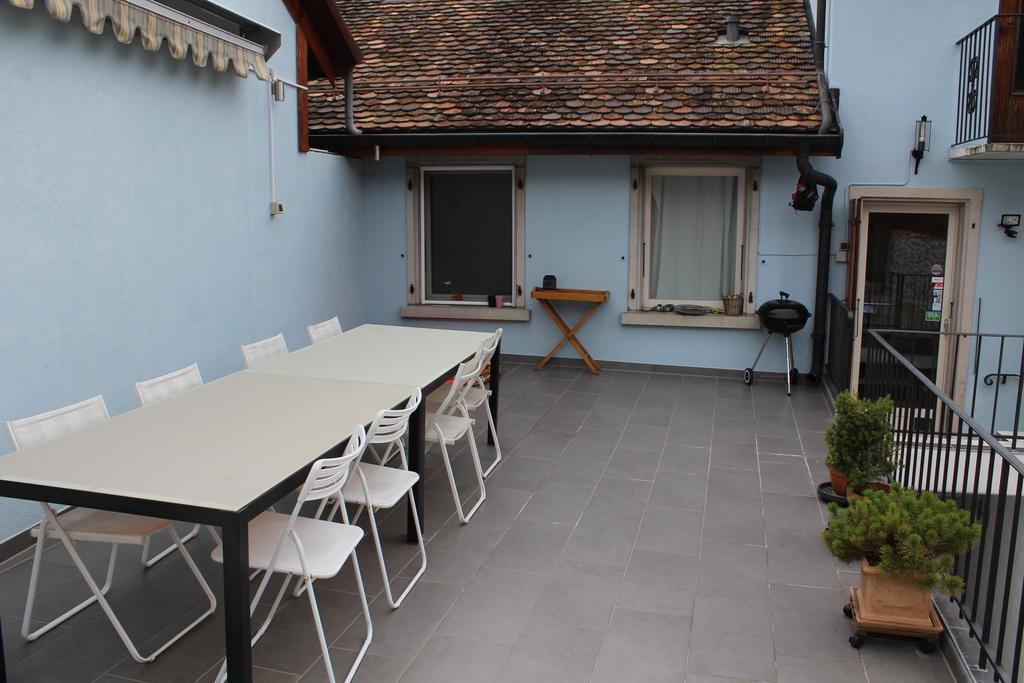 Au Coeur Du Vignoble Sur Bursins Bed & Breakfast Exterior photo